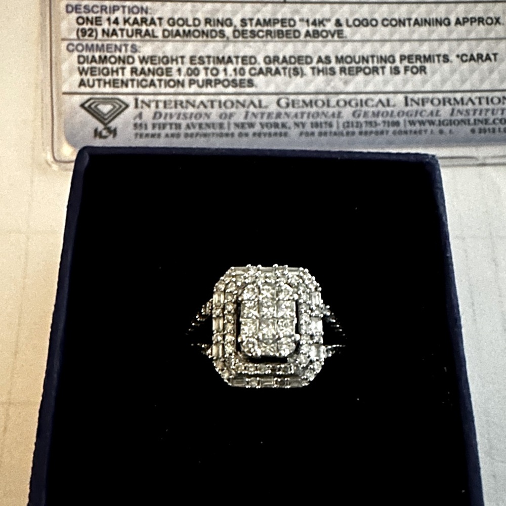 1 carat natural diamonds in 14k white gold